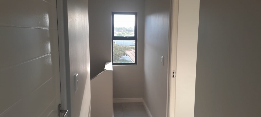 3 Bedroom Property for Sale in Winterstrand Eastern Cape
